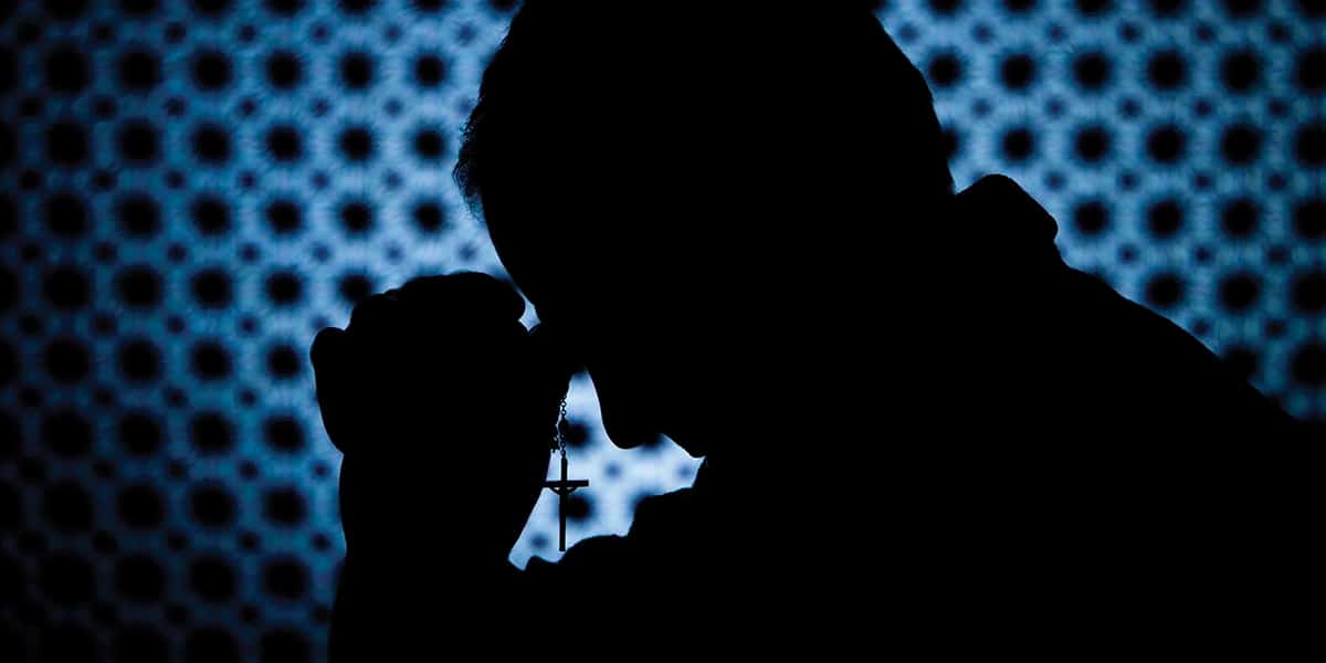 many praying the roary