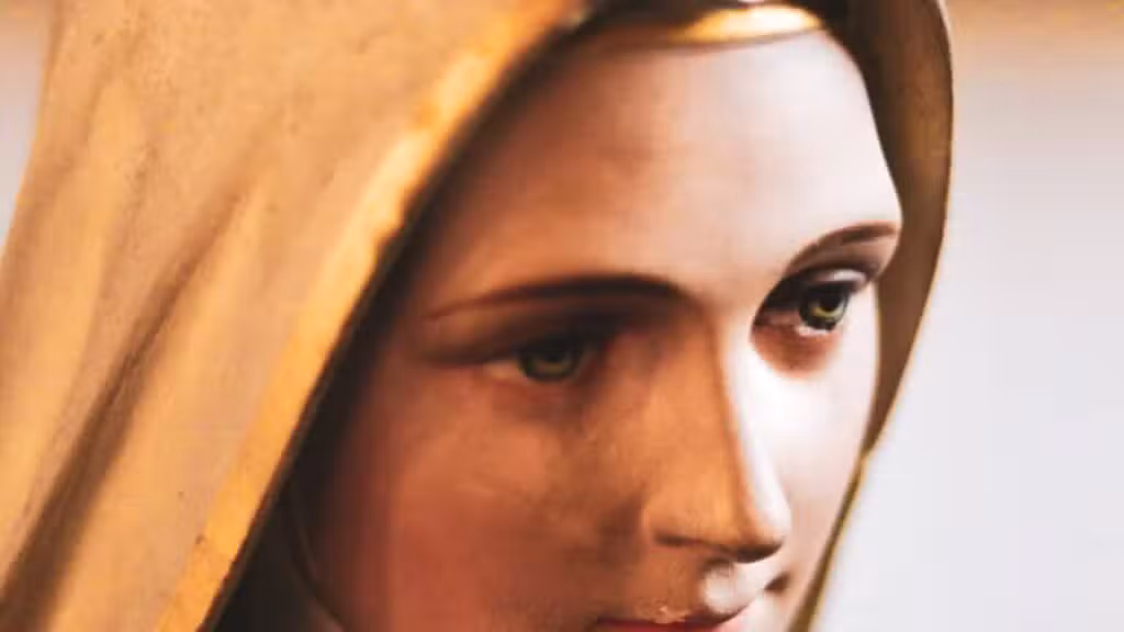 Blessed Virgin Mary statue